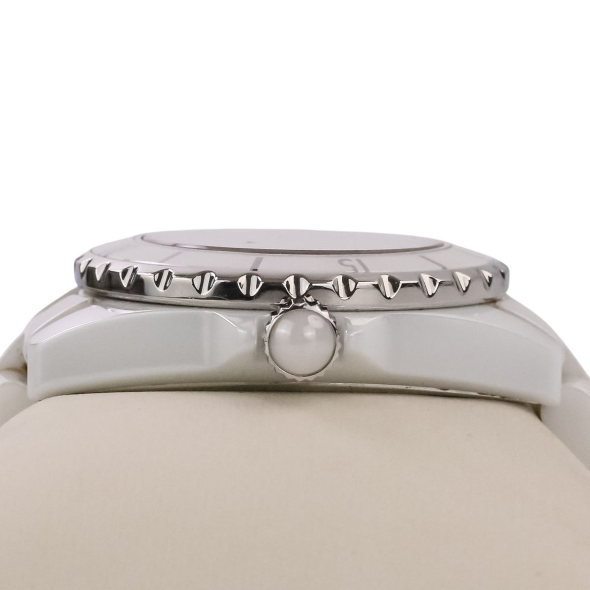 Montre Chanel J12 GZl1l9u0 Blanc Cadran 34 mm