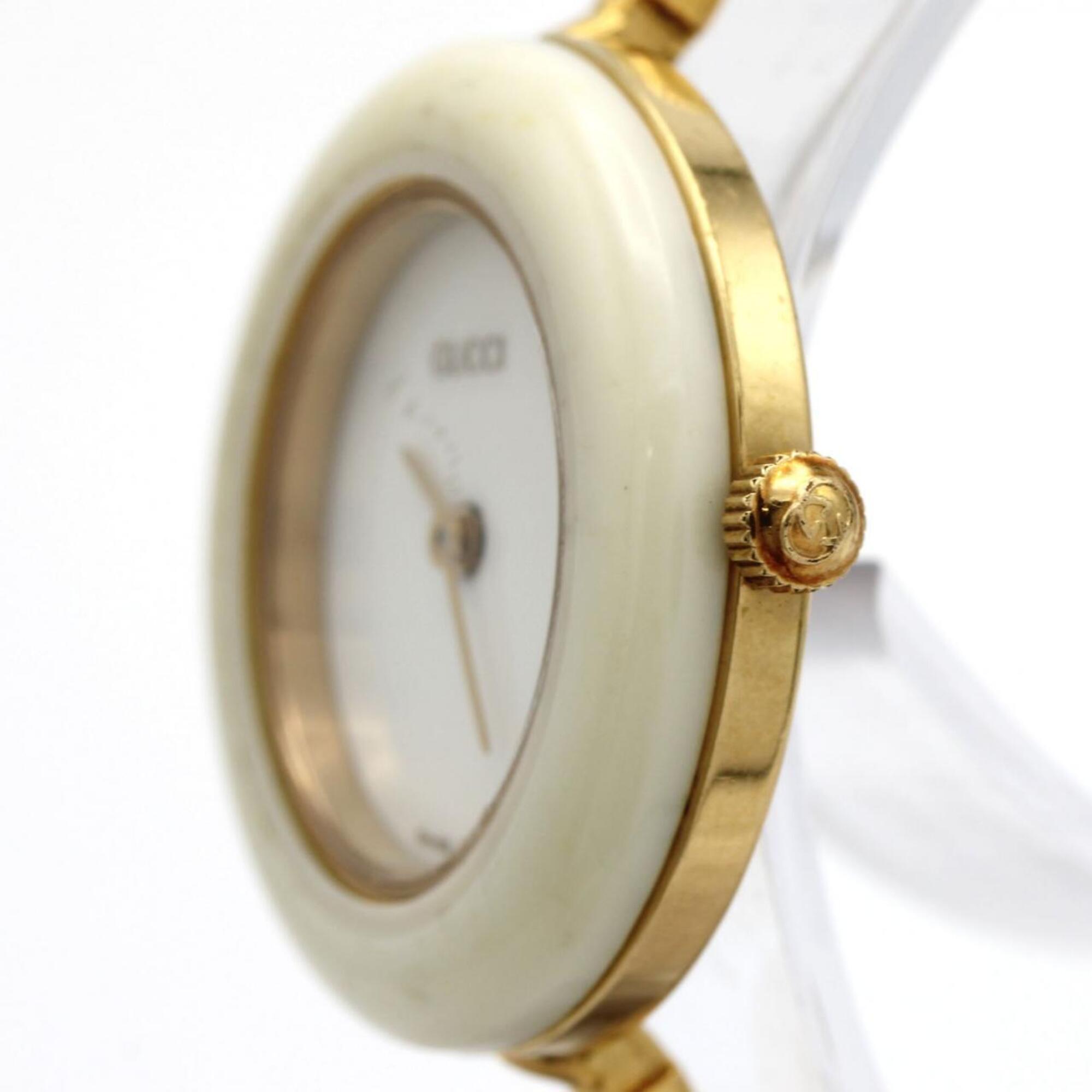 Gucci Change 11/12.2 White Dial 26mm Watch
