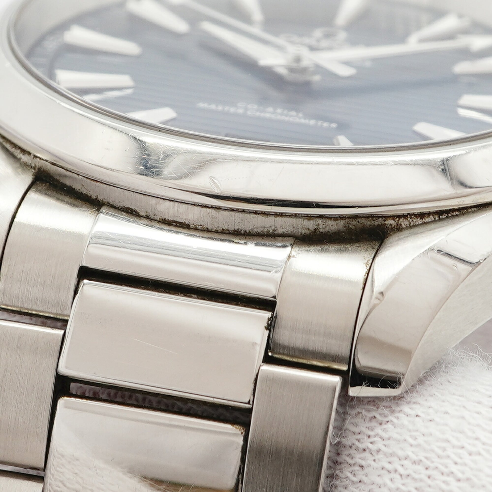 Omega Seamaster 220.10.41.21.03.004 Blue Dial 40mm Watch