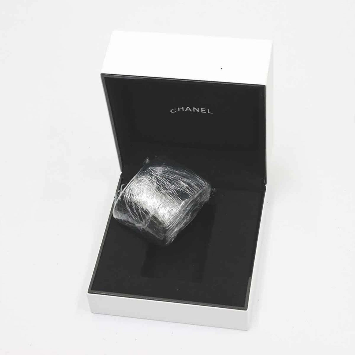 Chanel Mademoiselle J12 La Pausa H7481 met witte wijzerplaat 39mm Horloge
