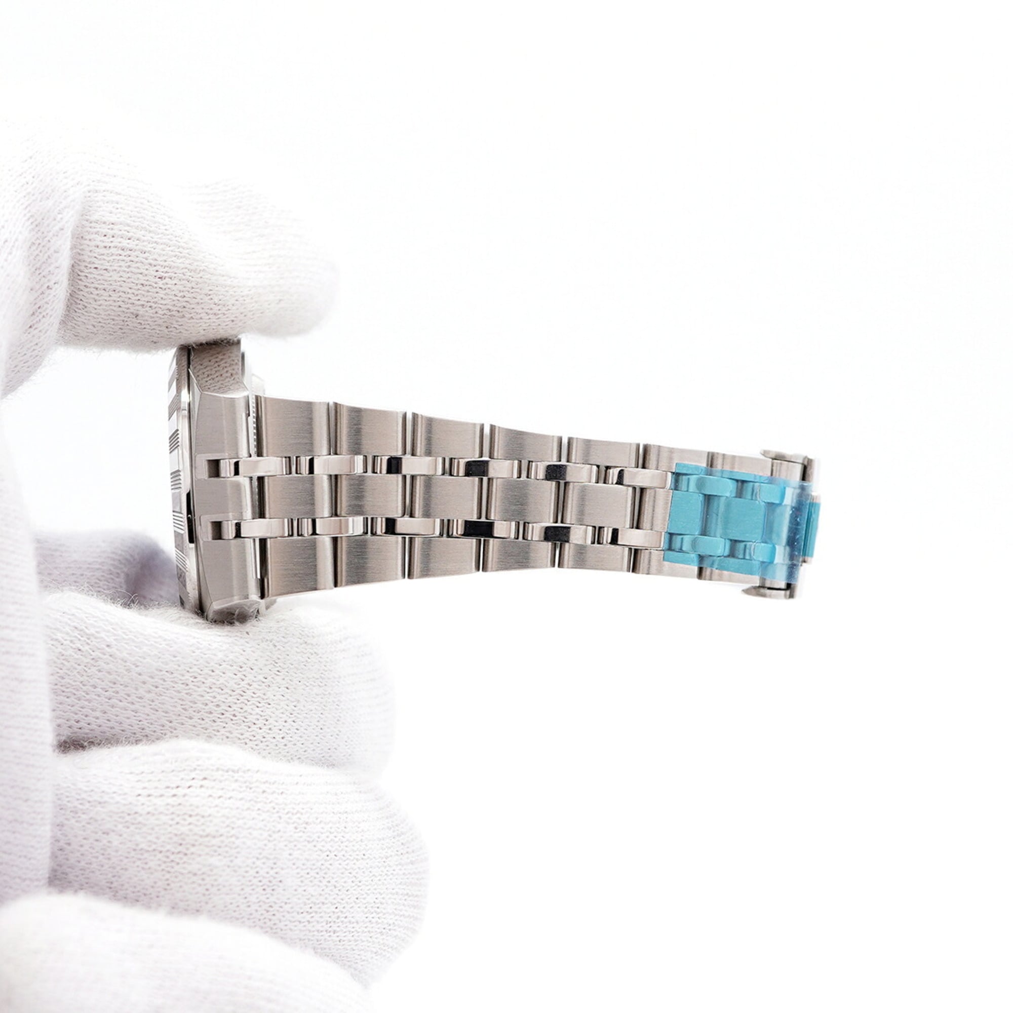 Montre Tudor Royal 8P Diamond 2830A1A0, cadran bleu, 30 mm
