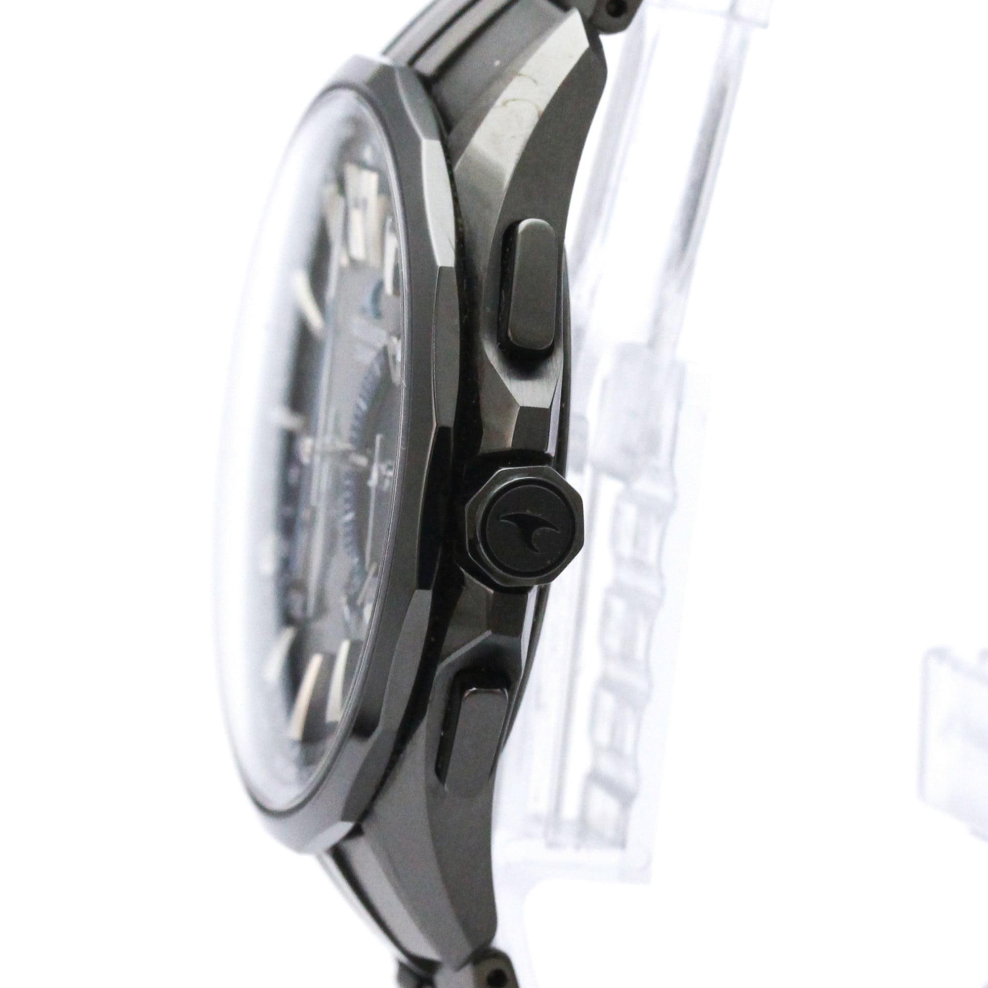 CASIO Oceanus Titanium Manta Solar Mens Watch OCW-S3400B-1AJF