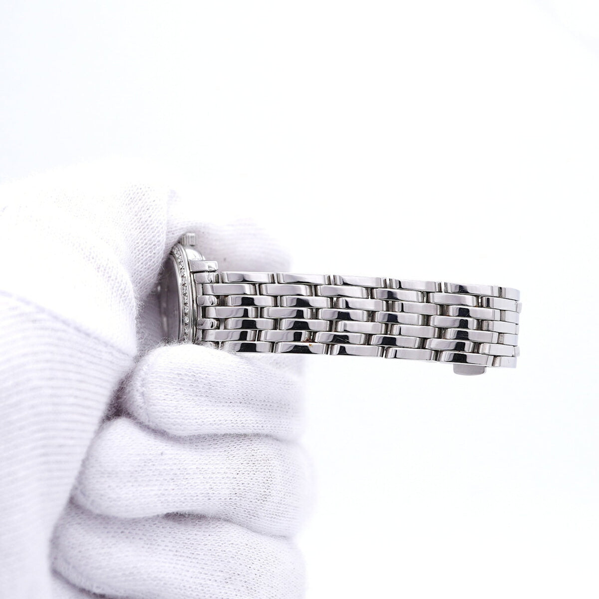 Omega De Ville Prestige Diamond Bezel 16P 4575.75 White Dial 22mm Watch