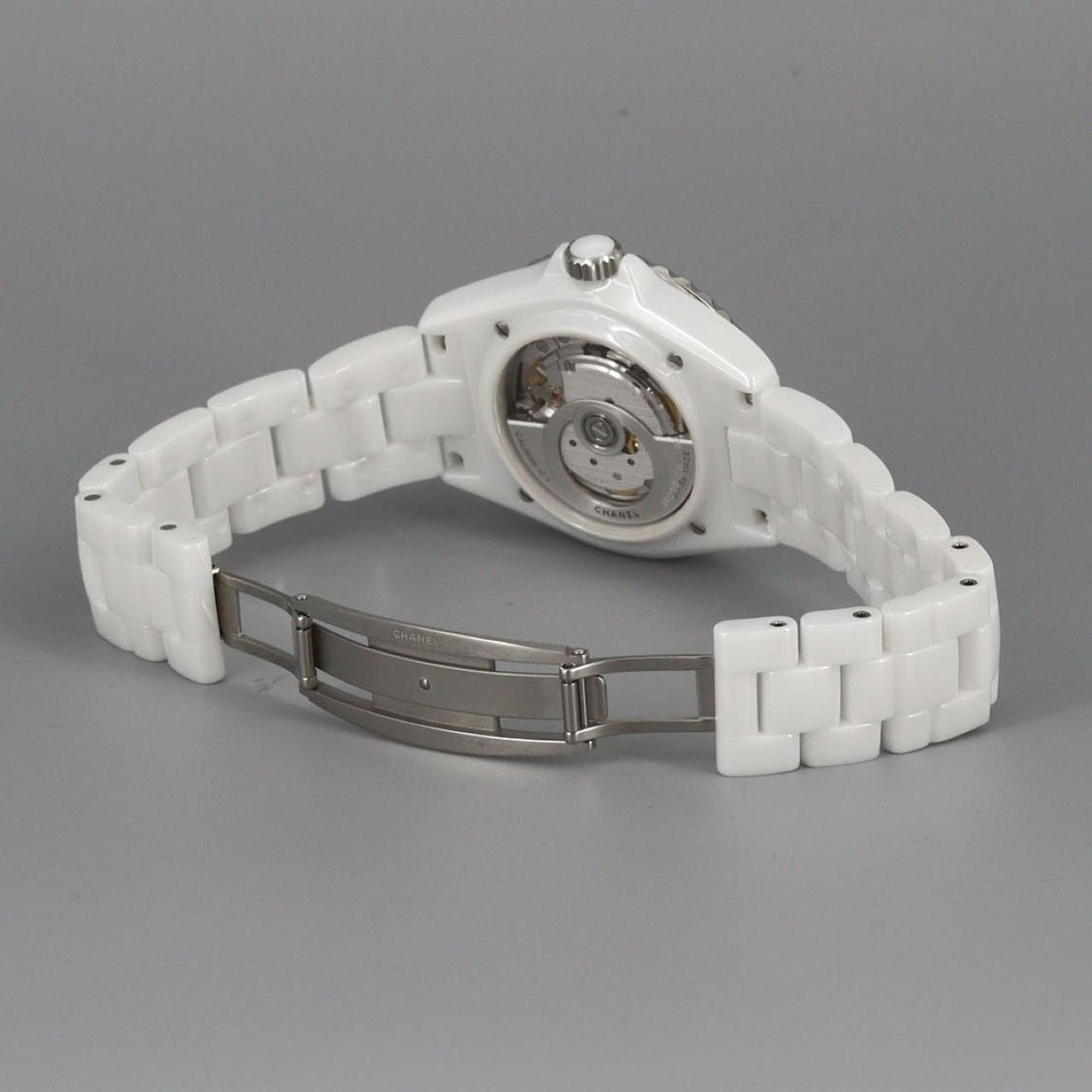 Montre Automatique Chanel J12 Phantom Calibre 12.1, 38 mm, en céramique, H6186