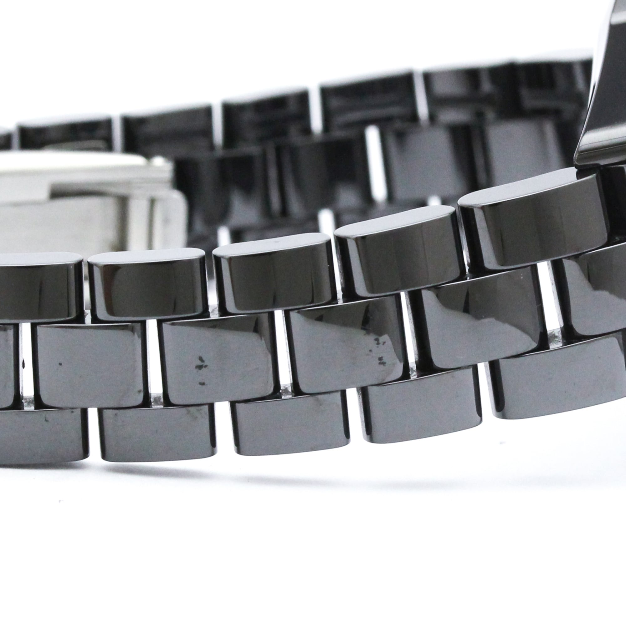 Chanel J12 H0682 Black Dial 33mm Watch