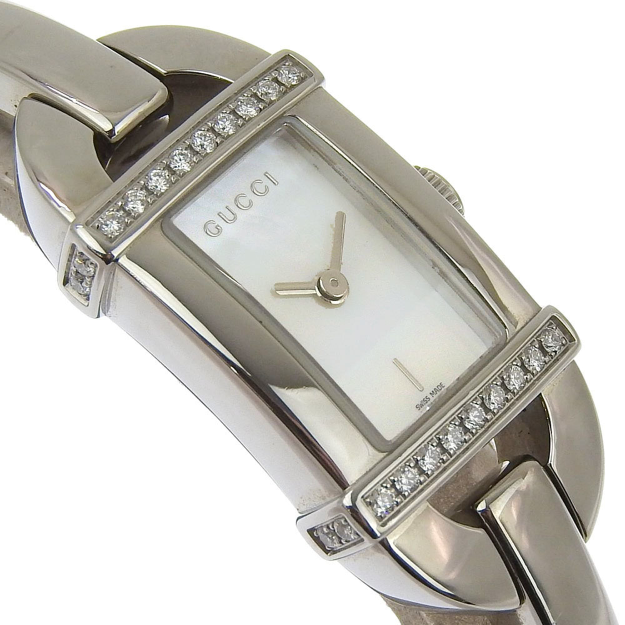 Gucci 6800L roestvrijstalen quartzhorloge met diamanten en analoge wijzerplaat met witte schelp-wijzerplaat voor dames