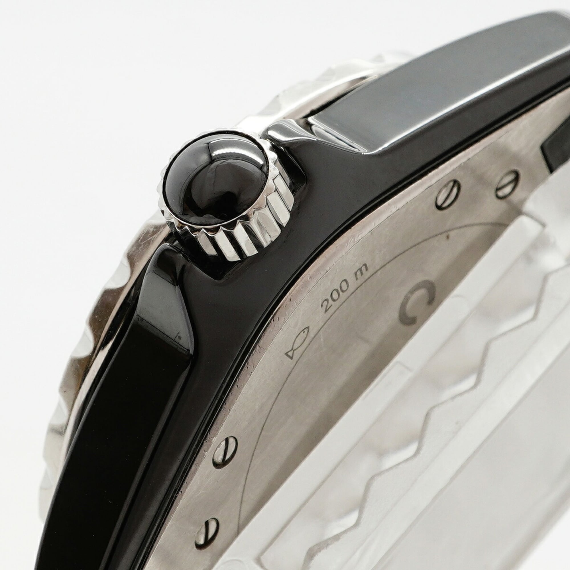 Chanel J12 H1626 Black Dial 39mm Watch