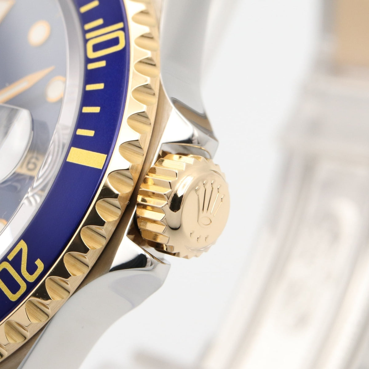 Rolex Submariner S-series 18K ( 16613 Blue Dial 40mm Watch