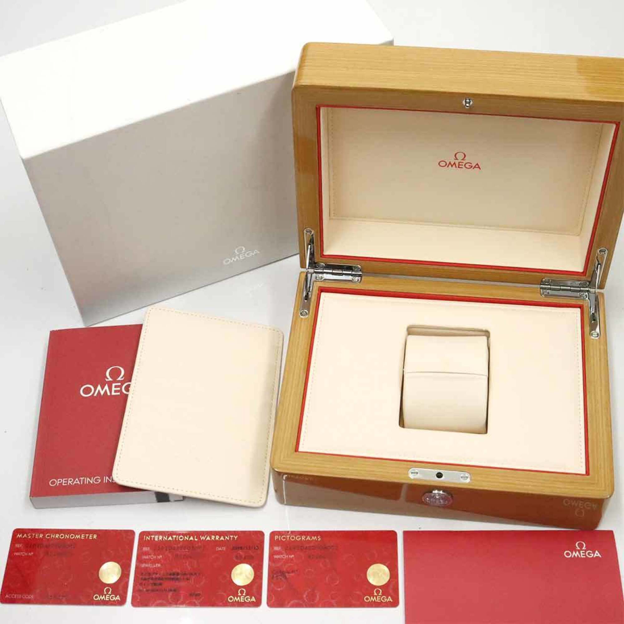 Montre Omega Seamaster Diver 300 Co-Axial Master Chronomètre 210 20 42 20 03 002, cadran bleu, 42 mm