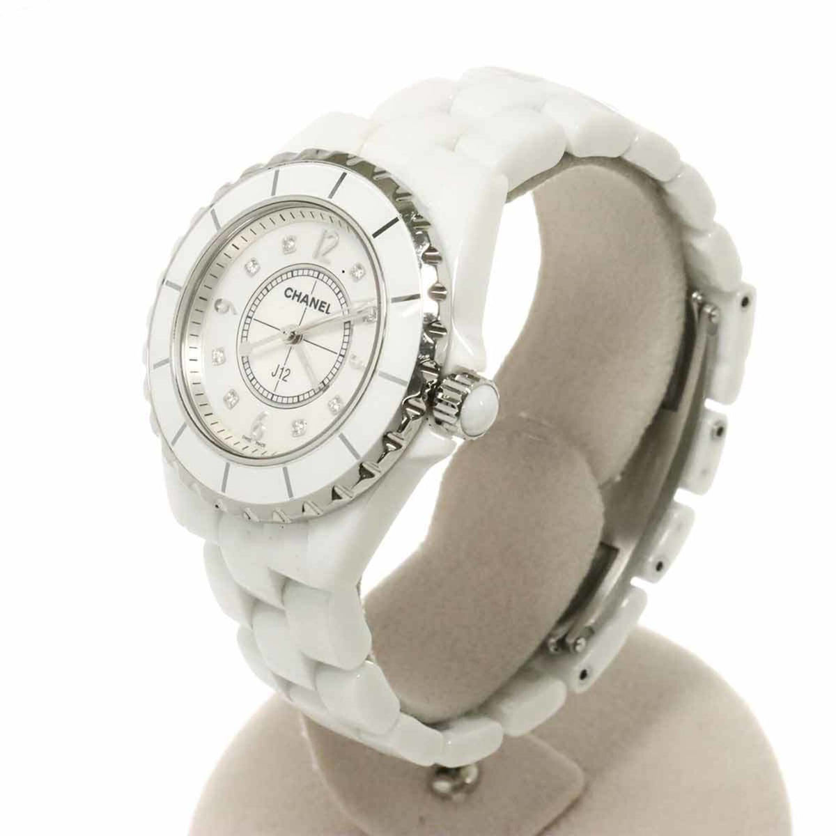 Chanel J12 33mm H2422 White shell Dial 34mm Watch