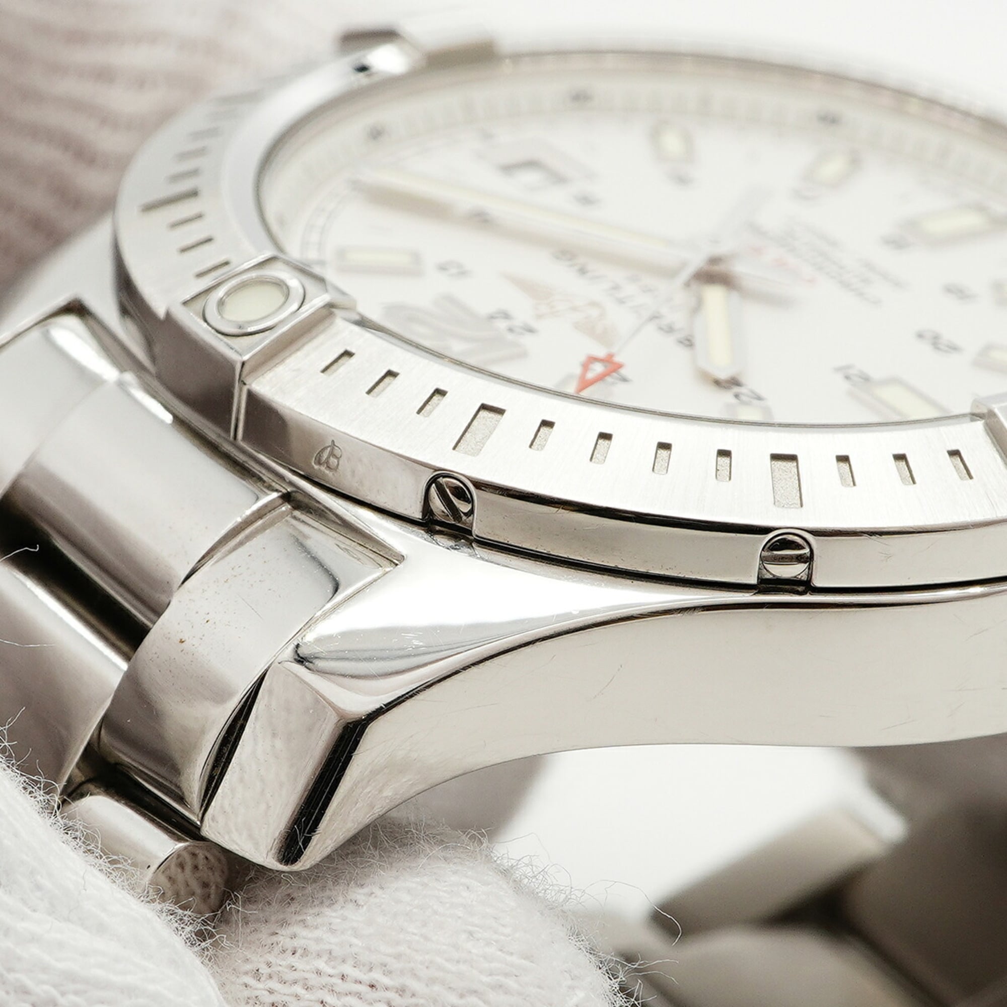 Breitling Colt A1731311/A17313 White Dial 40mm Watch
