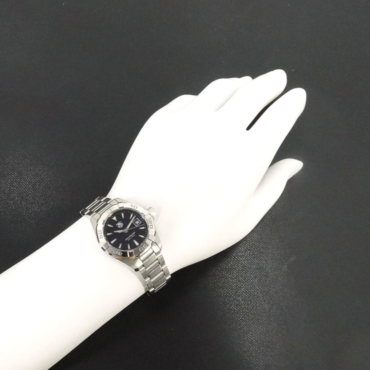 TAG Heuer Aquaracer 300 m WAY1410 Schwarz Zifferblatt 28 mm Uhr