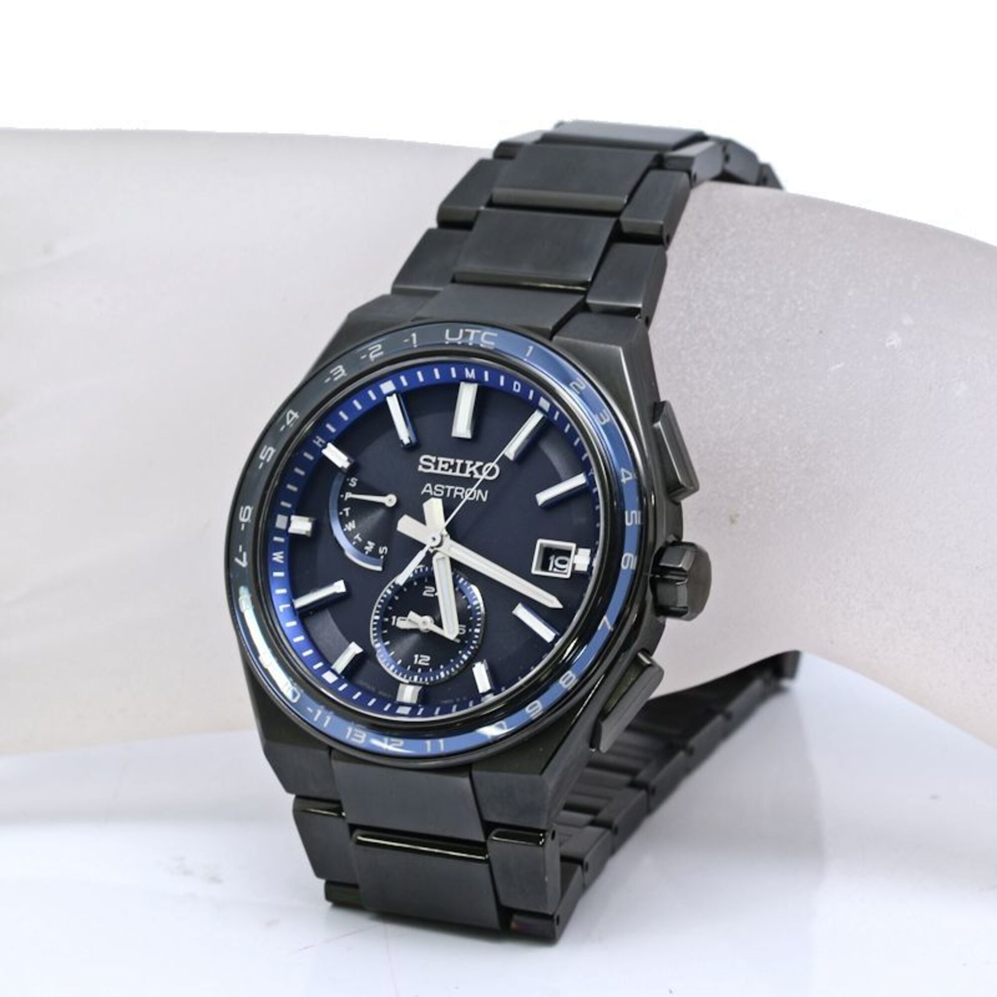 Seiko Astron SBXY041 8B63-0BB0 Black Dial 43mm Watch