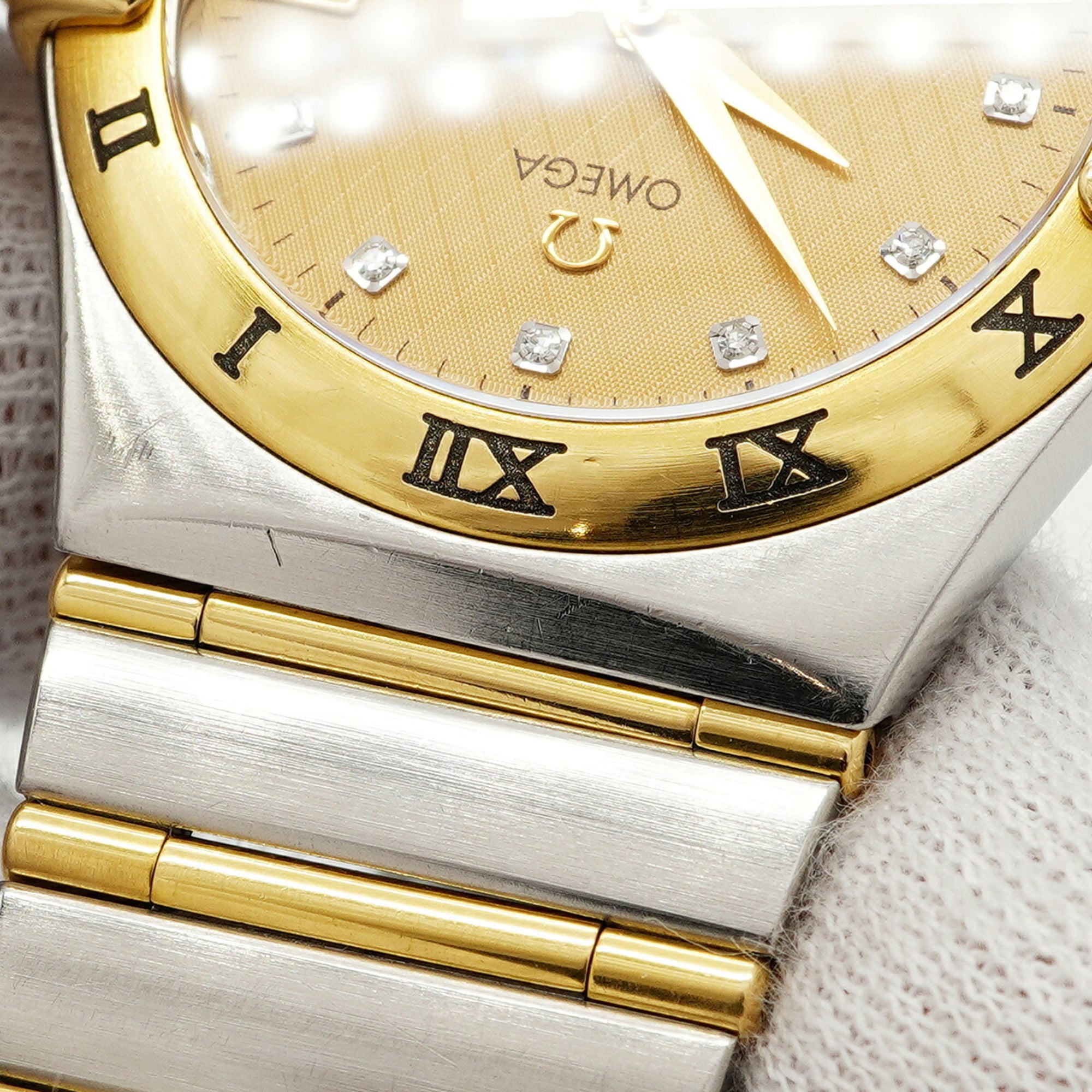 Omega Constellation Two-Tone Diamond 1202.15 Gold Dial