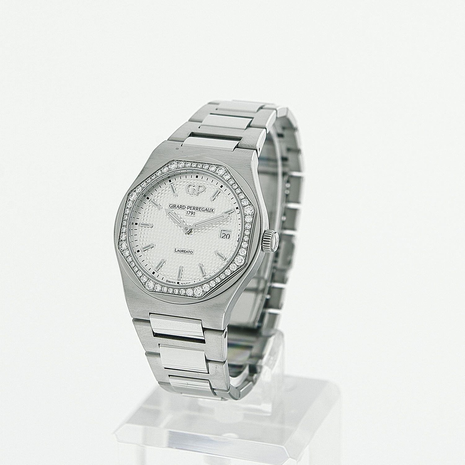 Girard-Perregaux Laureato Quartz Zilver 34 mm