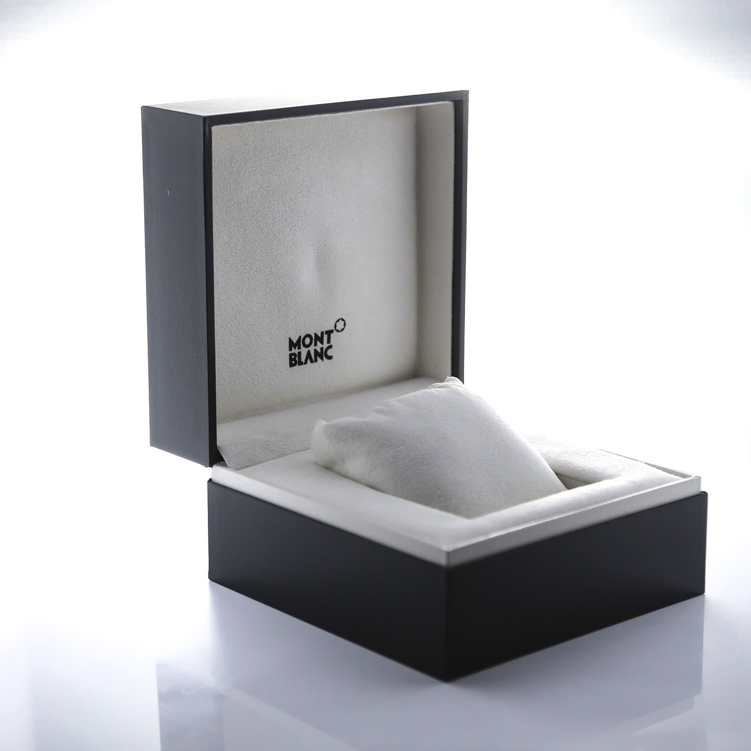 Montblanc Star Quartz Silver 39mm