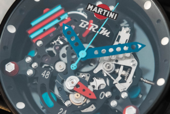 Die neue B.R.M Chronographes Martini Racing™ R50-TN-MR