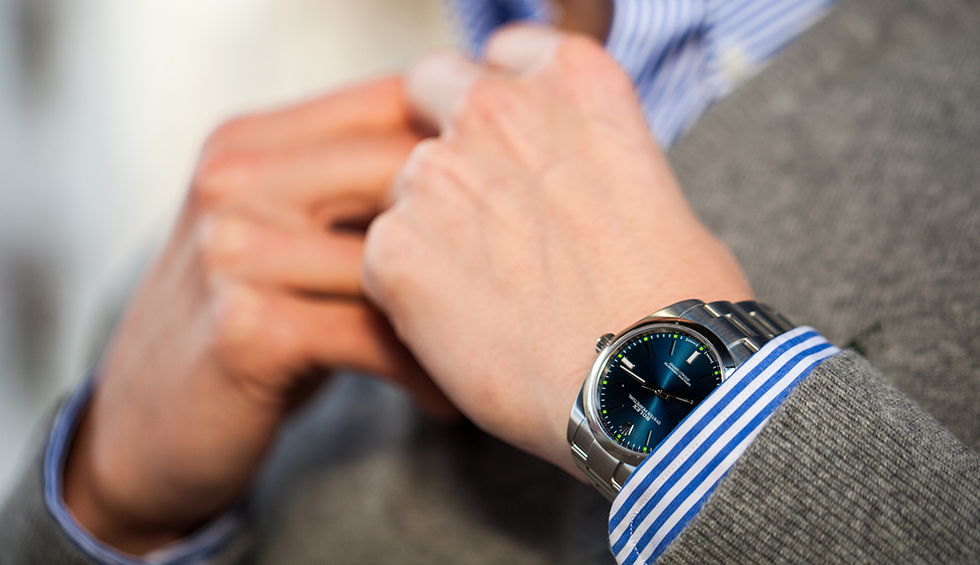 3 Ways to Approach the Office Watch Game