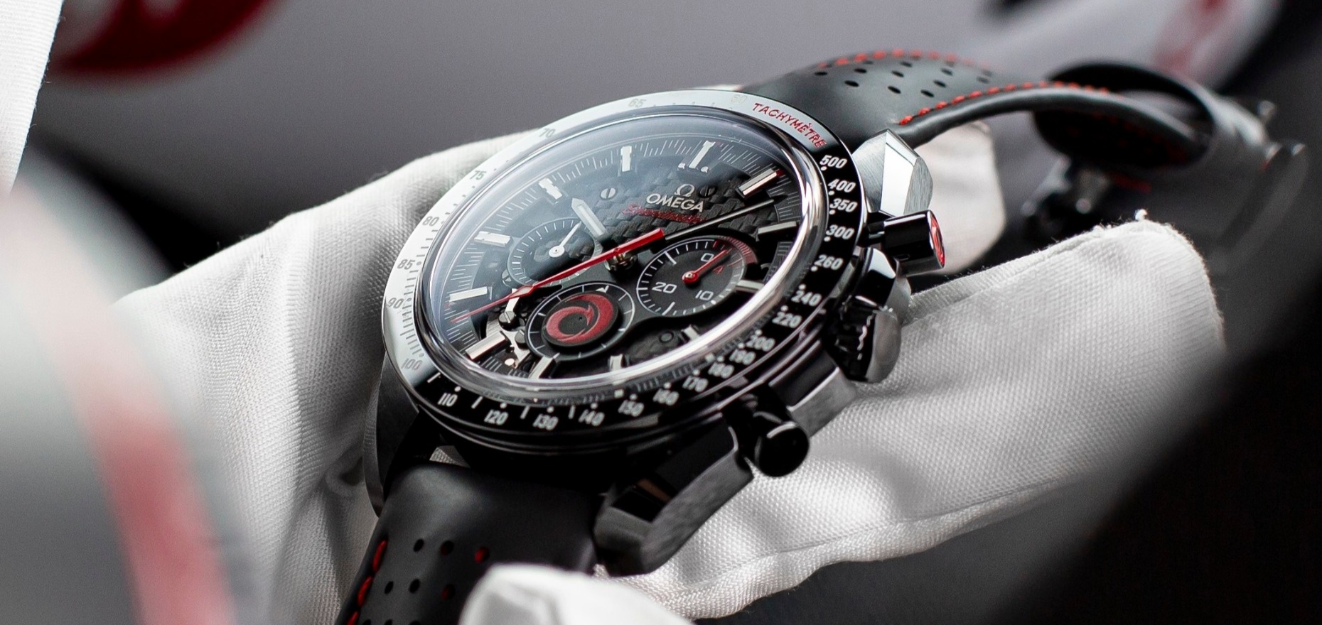Omega Speedmaster Dark Side of the Moon Alinghi – To the joint partnership